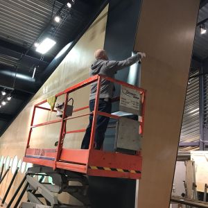 <a class="el-link uk-icon-button uk-icon" href="https://www.facebook.com/desroches.dan" uk-icon="icon: facebook;"></a>